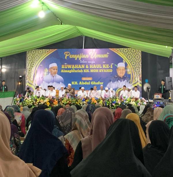 Haul Pertama KH. Moh Sahid Dihadiri Ribuan Jamaah