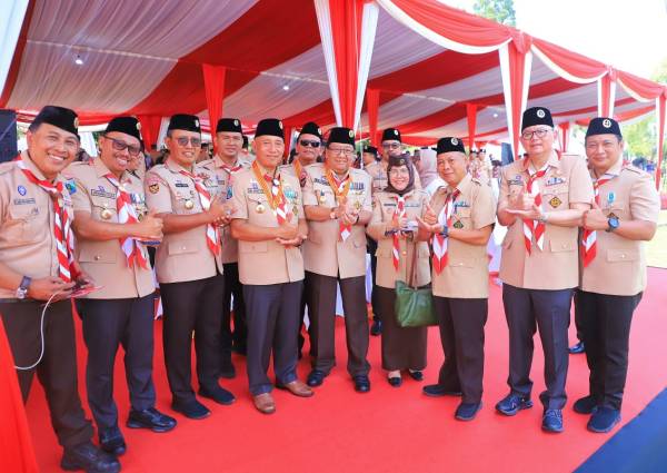 Pj. Sekdaprov Jatim Harapkan Pramuka Garda Terdepan Jaga NKRI