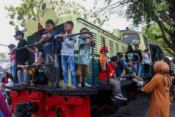 Hari Terakhir, Open House “Bengkel Sepur” KAI di Balai Yasa Surabaya Gubeng