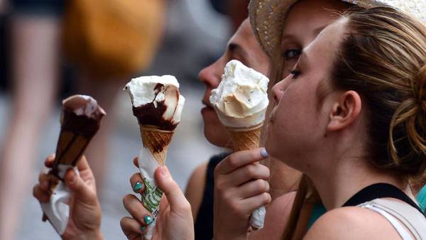 Es Krim, Solusi Manis untuk Meningkatkan Mood