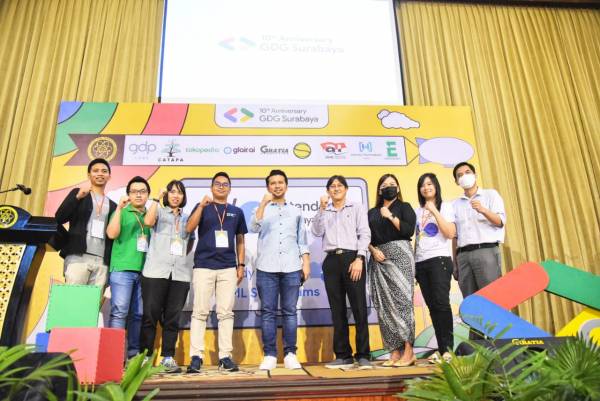 Buka Google I/O Extended Surabaya, Emil: Generasi Muda Berperan Aktif Dengan Tools dan Ekosistem Digital yang Mendukung