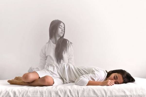 Fenomena Astral Projection: Ketika Roh Keluar dari Tubuh