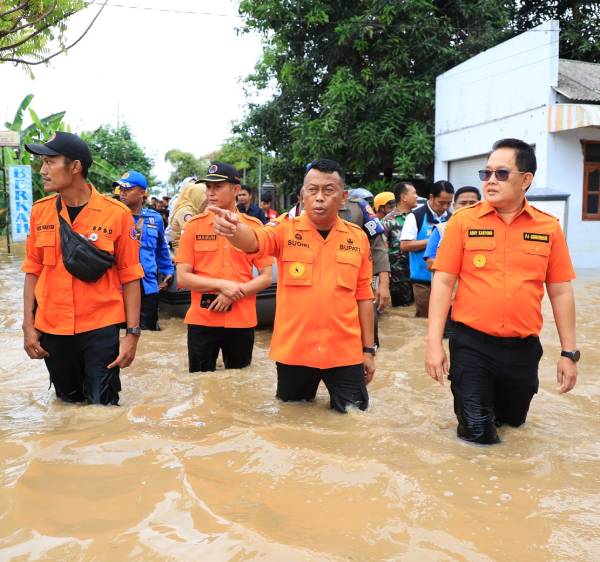 Tinjau Banjir Ponorogo, Begini Fokus Pemprov Jatim