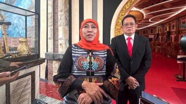 Gubernur Jatim Khofifah Ikuti Retreat di Akmil Magelang, Instruksikan Stabilitas Harga Sembako