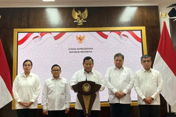 Presiden Prabowo Umumkan UMP 2025 Naik 6,5%, Ini Perkiraan Kenaikannya di 38 Provinsi