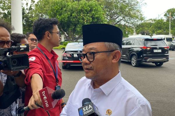 Presiden Prabowo Meminta Agar Digitalisasi Pendidikan Dimulai Dari TK dan SD