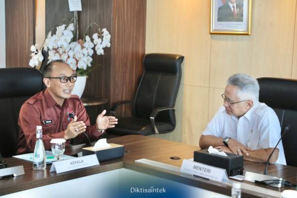 Mendiktisaintek: Tugas Belajar Tak Halangi Kenaikan Pangkat ASN