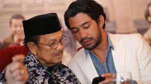 Kenangan Momen Berat saat Perankan Sosok BJ Habibie