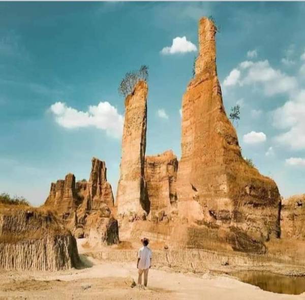 Brown Canyon Semarang, Keindahan Tebing Cokelat yang Memukau