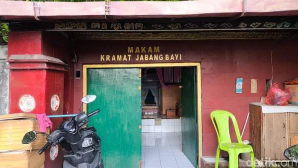 Situs Makam Jabang Bayi, Jejak Sejarah Kelam di Cirebon