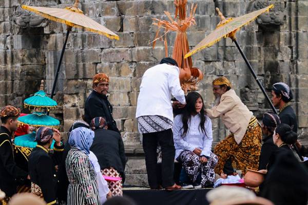 Keunikan dan Kekayaan Tradisi Jawa Tengah yang Tetap Lestari