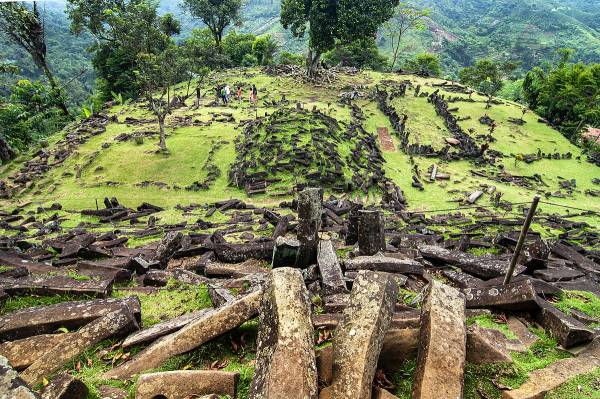 Gunung Padang: Destinasi Wisata Megalitik di Cianjur