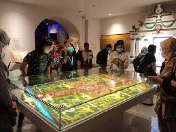 Napak Tilas Yogyakarta Lewat Diorama